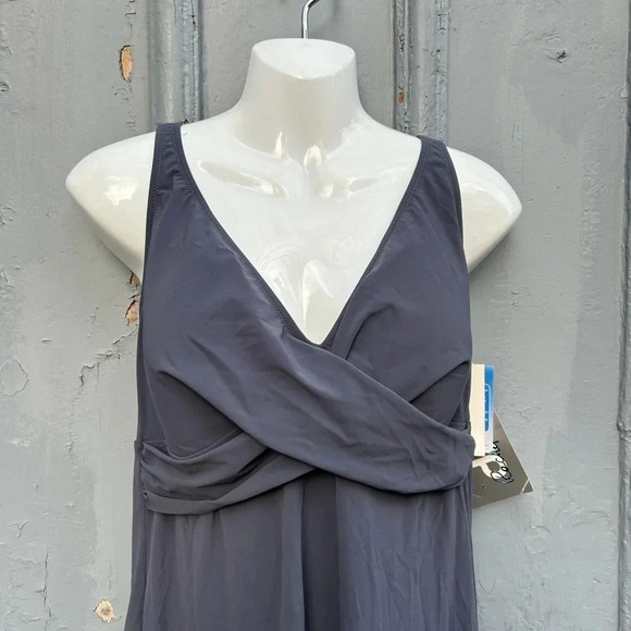 Diva by Rachel Pappo “Tuxedo DC” Swim Dress, size 14 - Picture 2 of 8